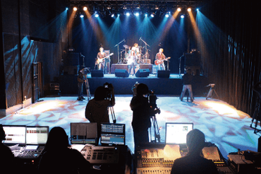 エスペランサ・ホール、ステージ